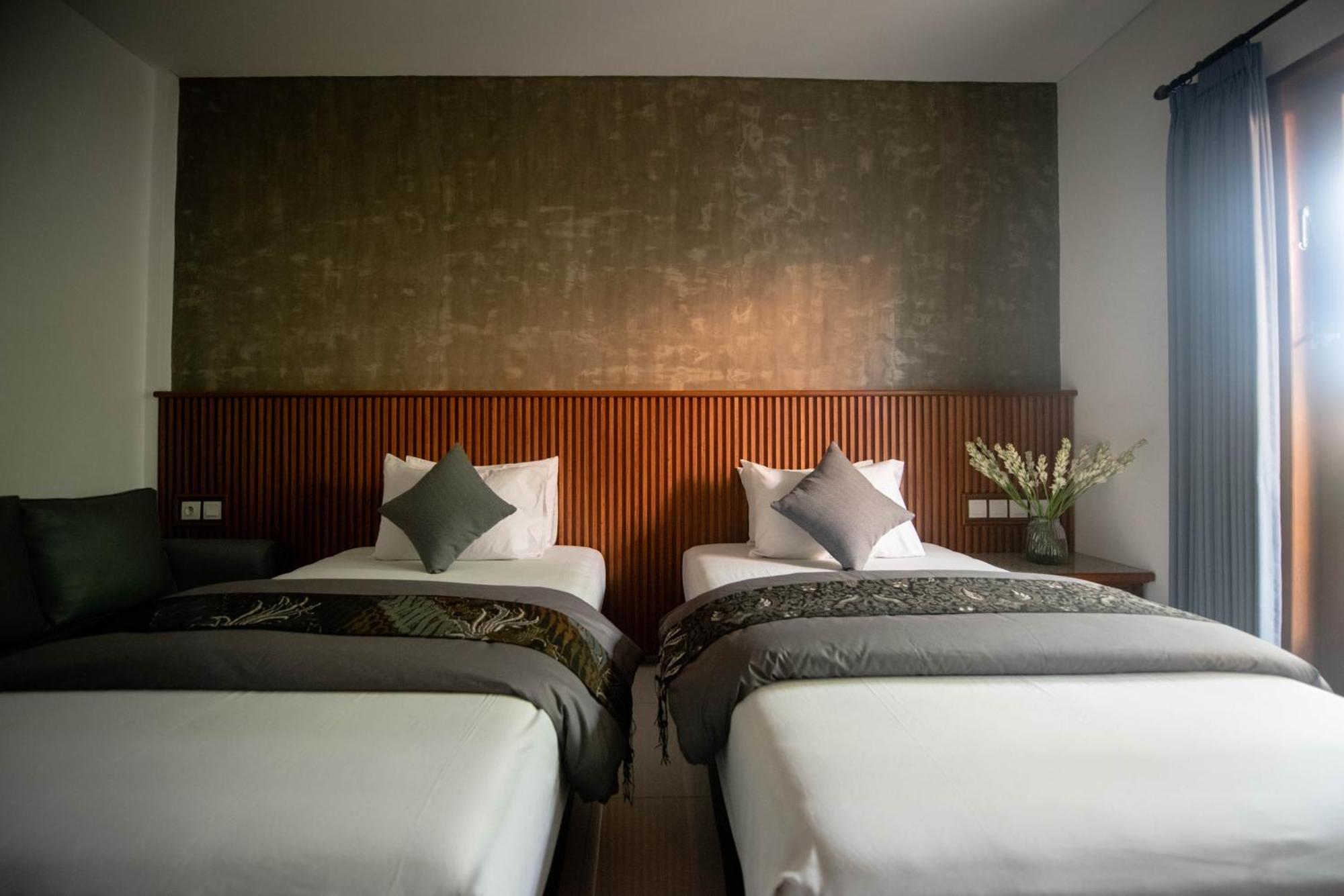 Sandat Hotel Legian Exterior photo