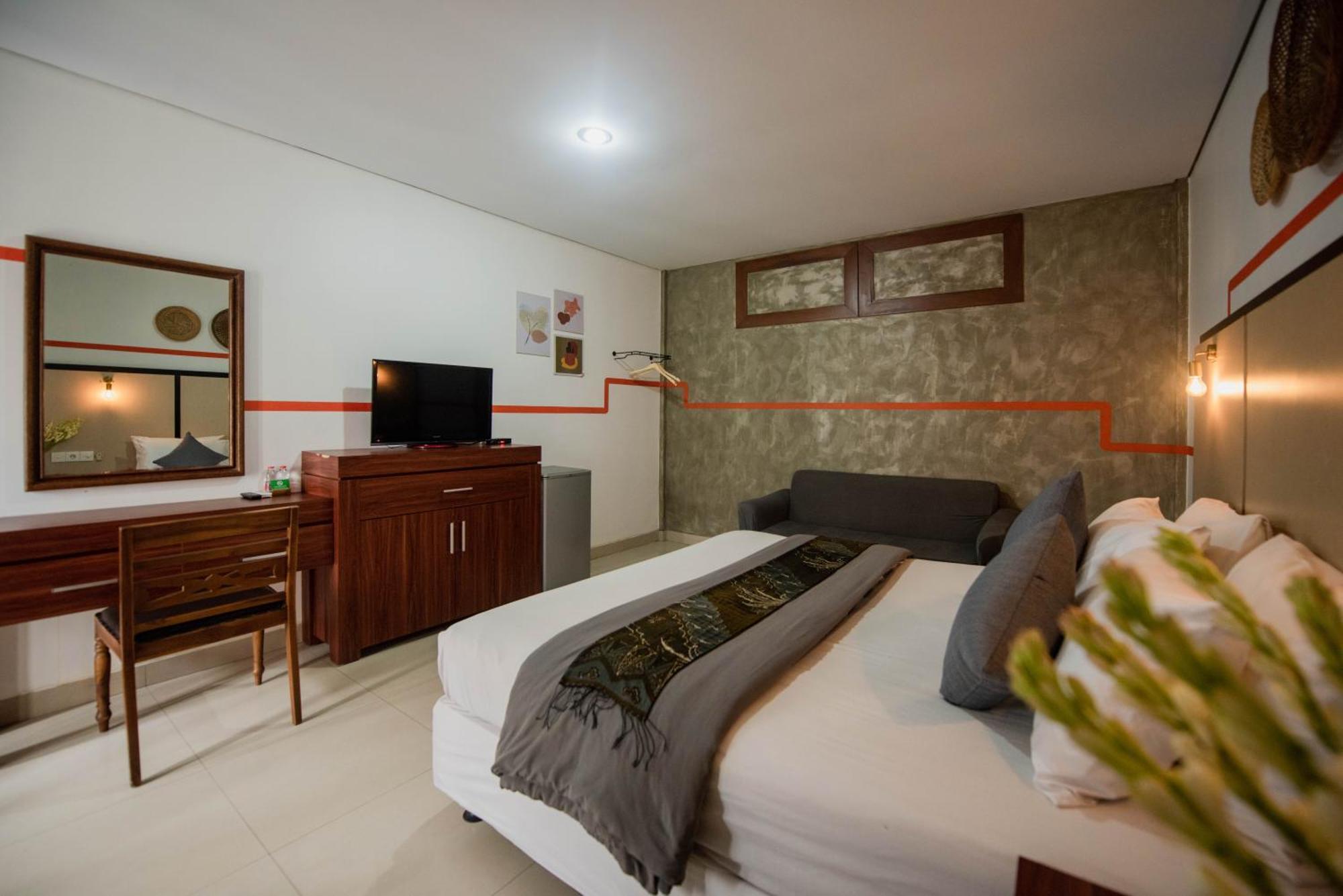 Sandat Hotel Legian Exterior photo