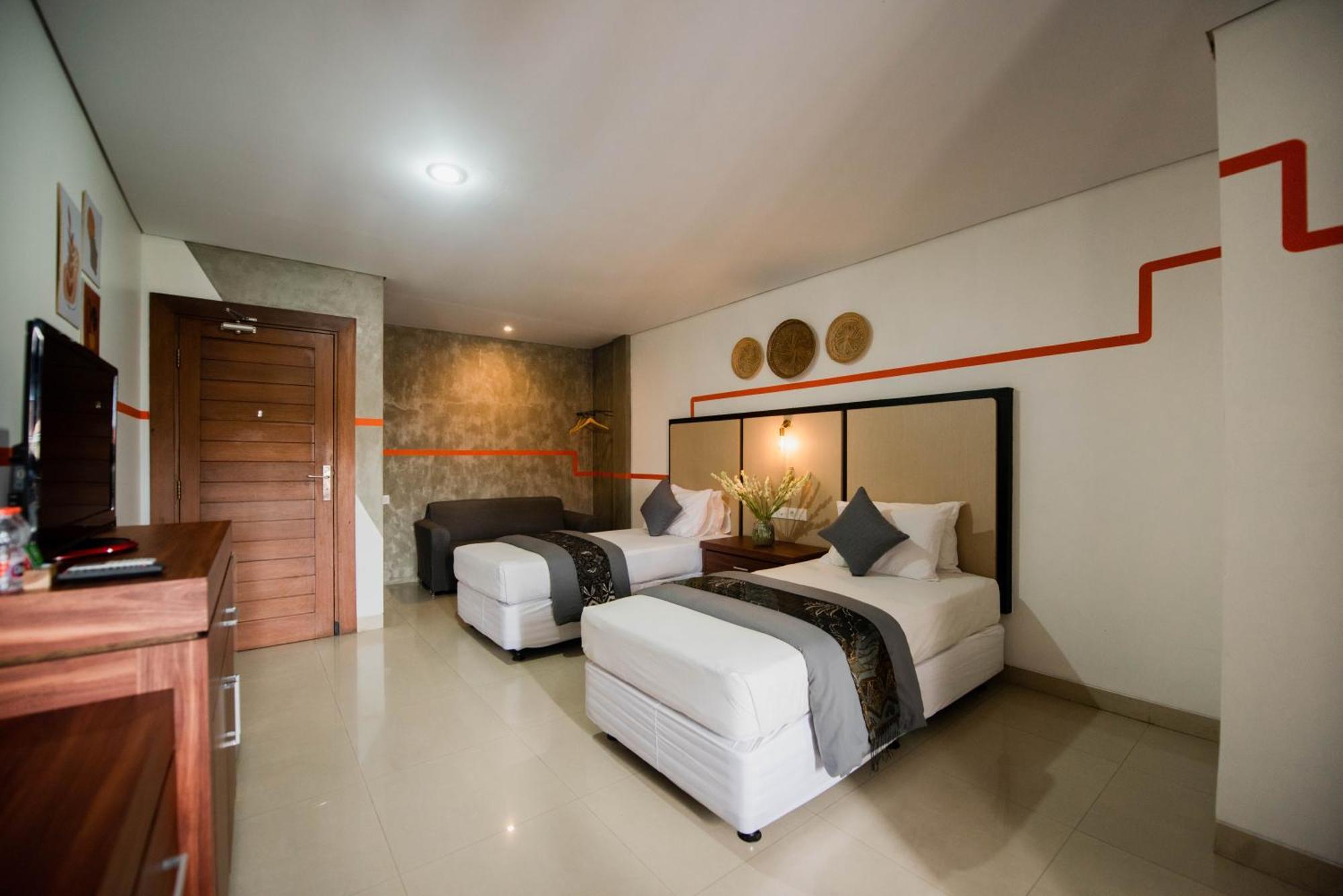 Sandat Hotel Legian Exterior photo